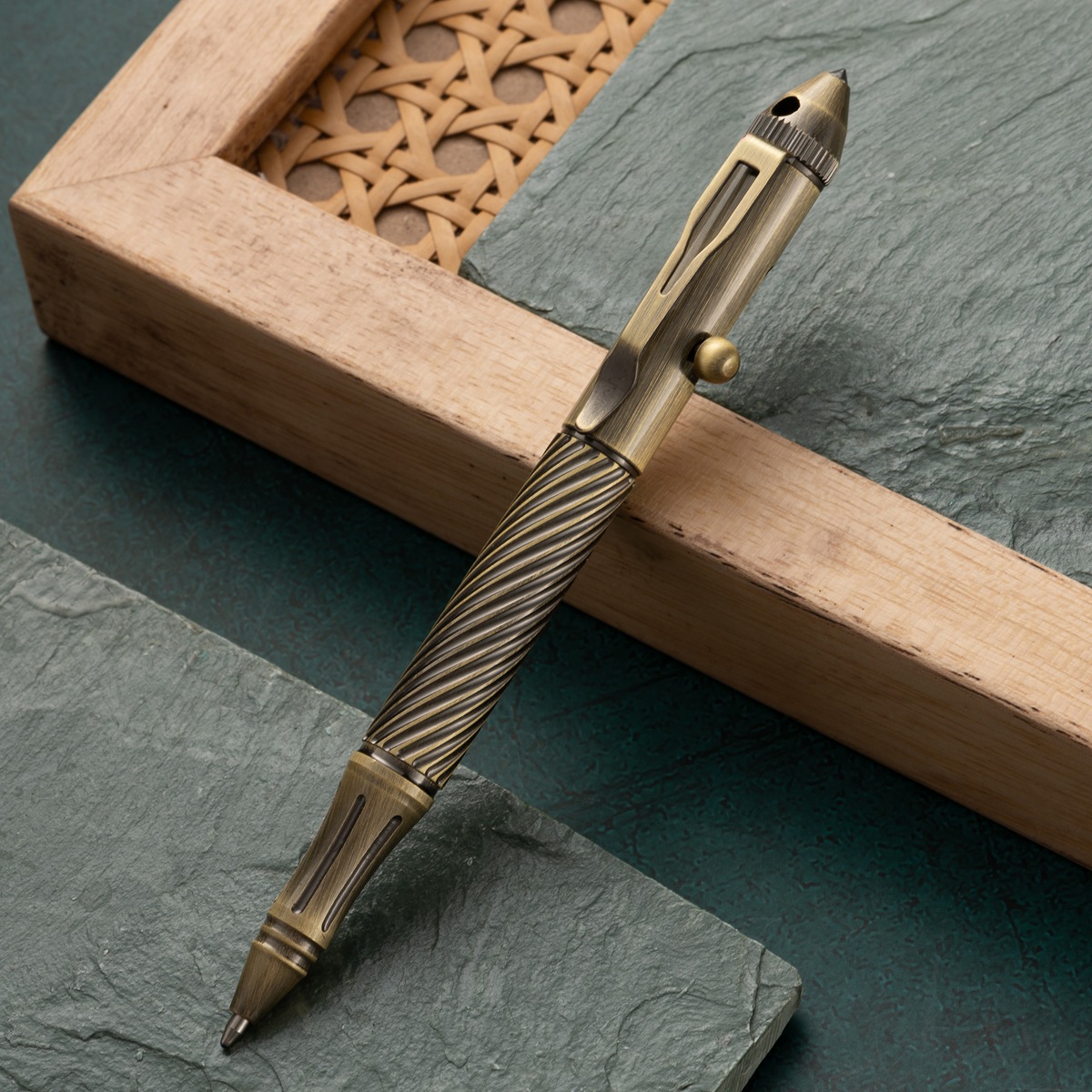 Creative Outdoor Retro EDC Tun - Tactical Pen Tool recension och pris